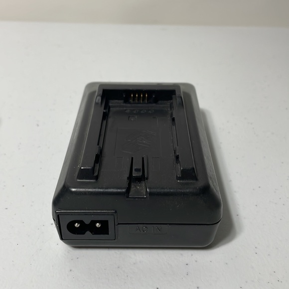 Panasonic AC Adaptor PV-DAC-11 TESTED - Picture 3 of 5